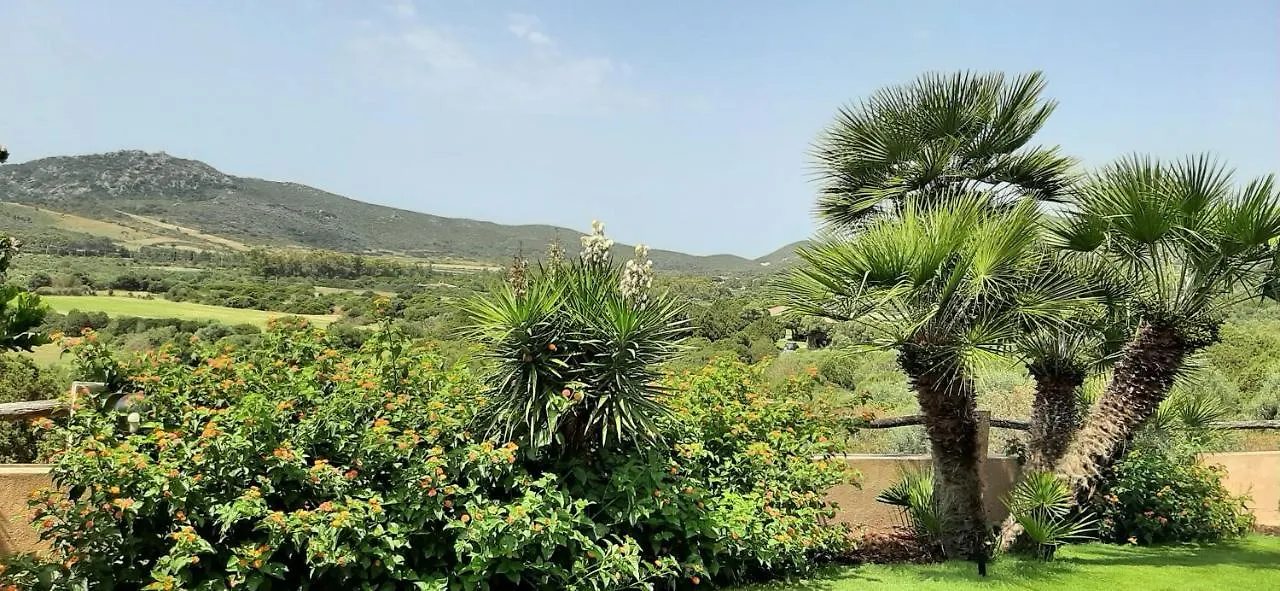 Villetta Aires Chia 0*,  İtalya